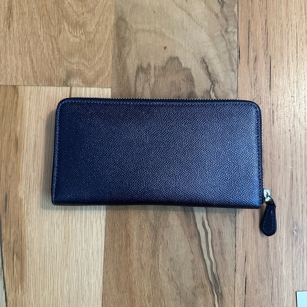 Coach Accordion Metallic Wallet - Picture 2 of 4